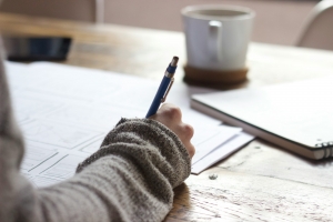 Need To Write a Company Handbook? How To Do So in 5 Easy Steps Need To Write a Company Handbook? How To Do So in 5 Easy Steps